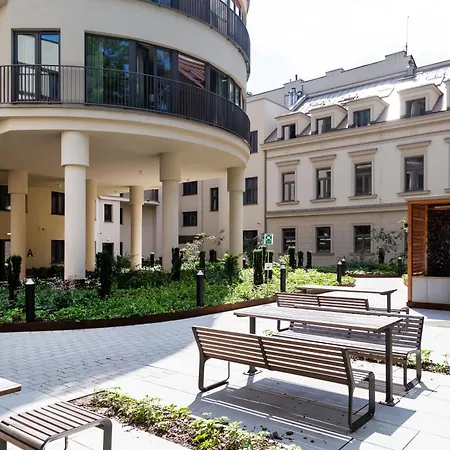 Househost Smolensk 33-309a Kraków