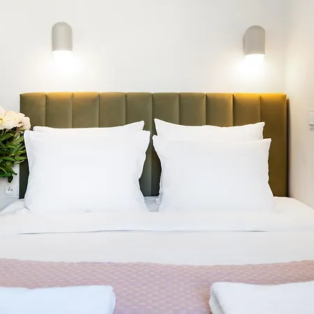Lägenhet Househost Smolensk 33-309a